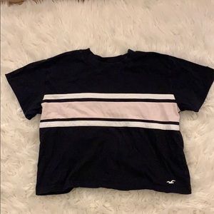 pink white and navy short sleeve Holister top!